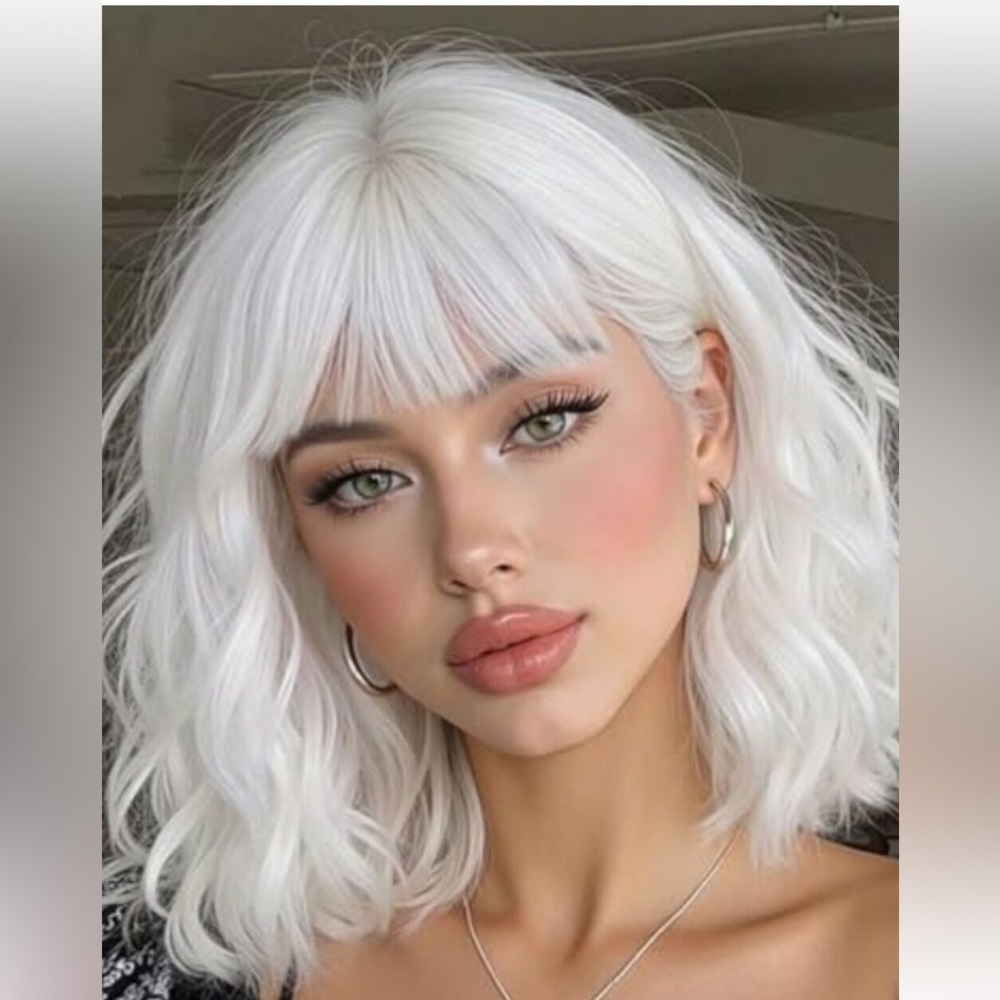 White Short Wavy Bob Synthetic Wig with Bangs for Women